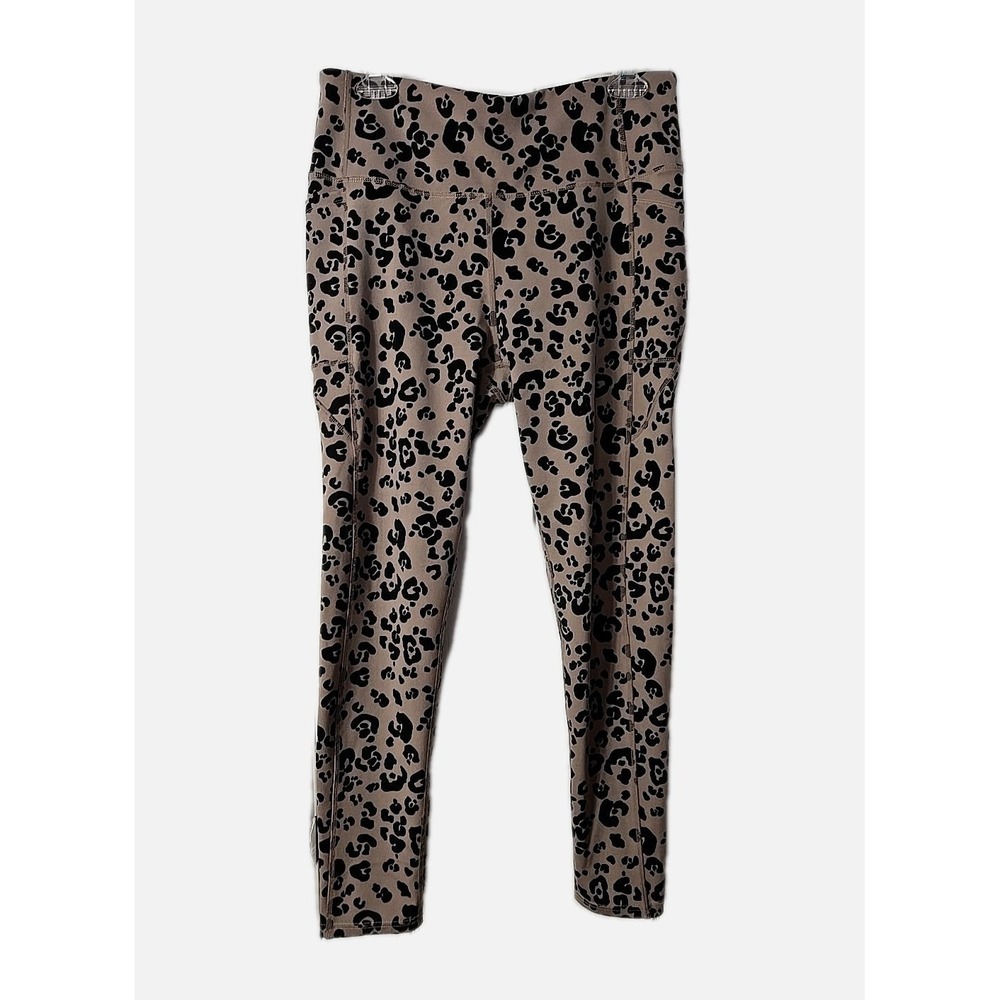 BSP Womans Leggings Leopard Print Size XL Ankle Lenght.